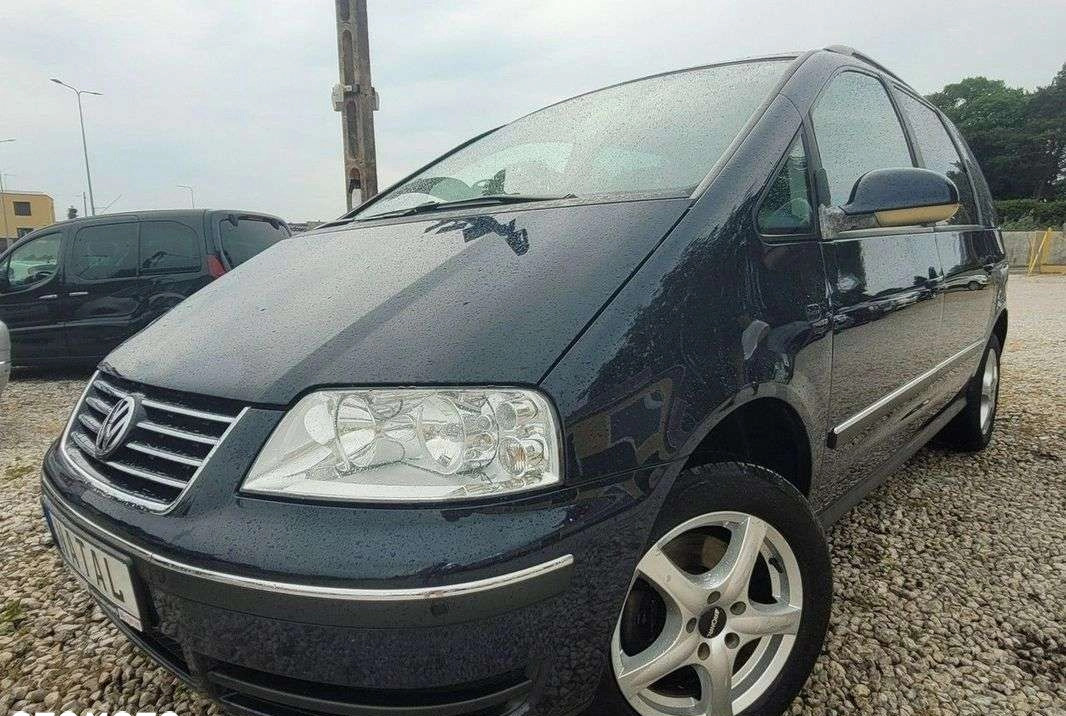 Volkswagen Sharan cena 18900 przebieg: 259000, rok produkcji 2008 z Szczytno małe 137